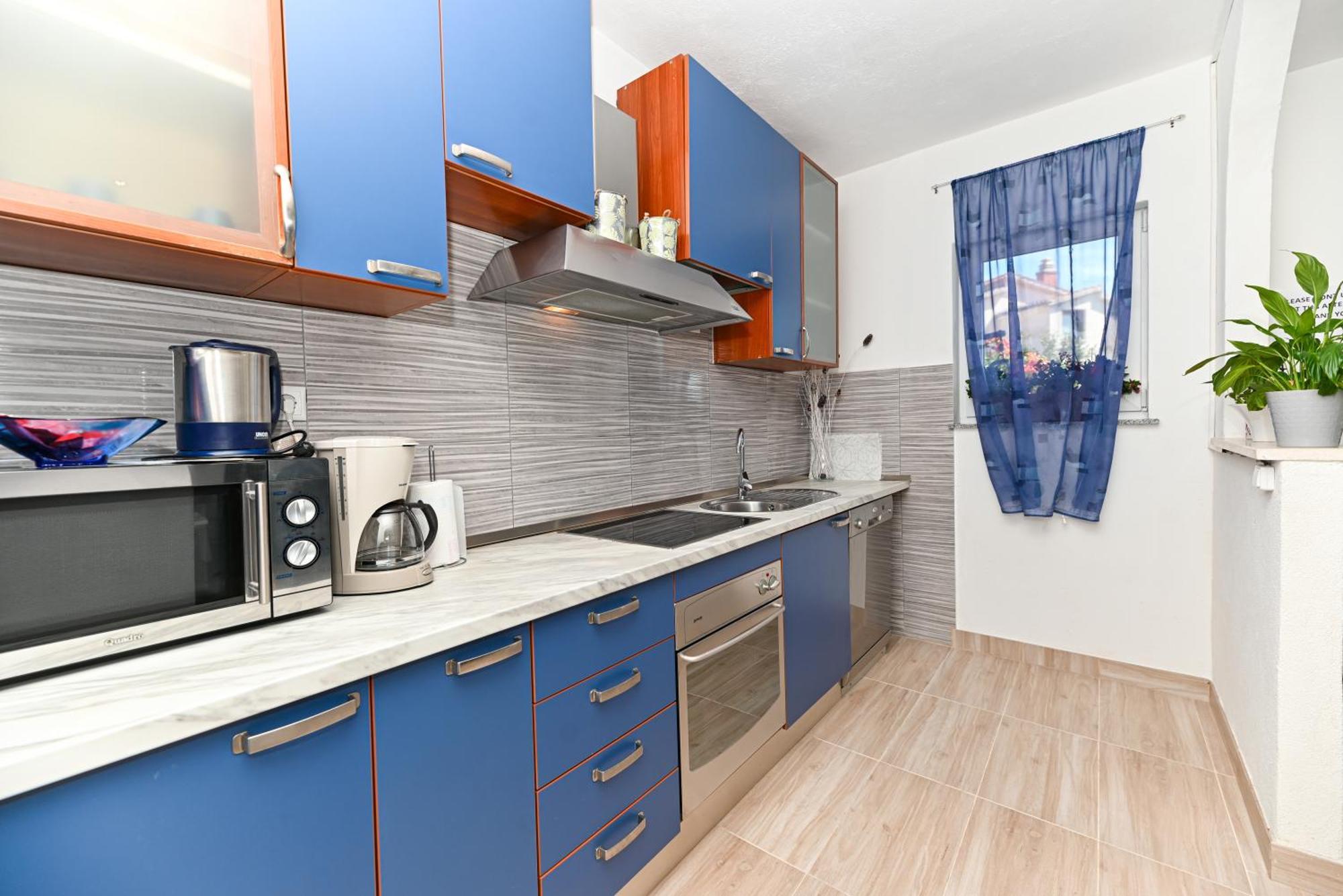 Apartmani Dolores Kastela Luaran gambar