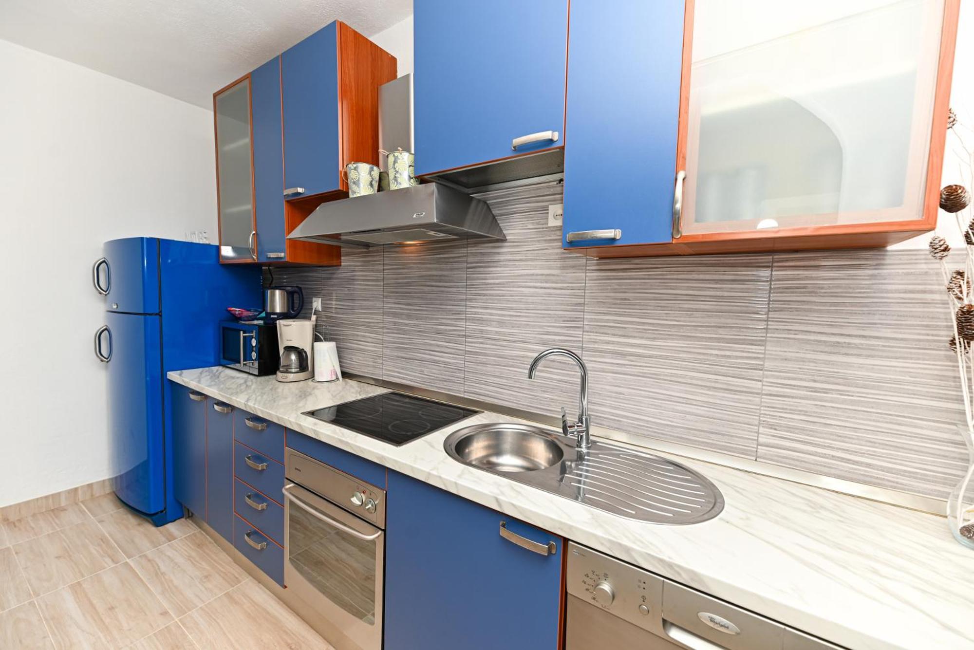 Apartmani Dolores Kastela Luaran gambar